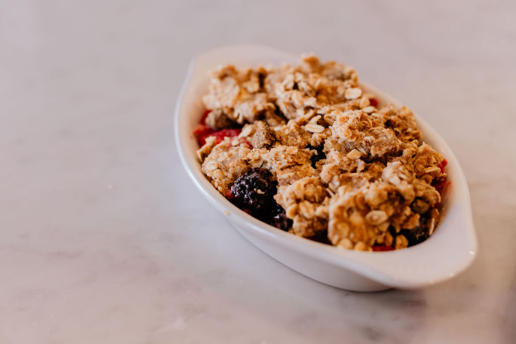 Mixed berry crisp